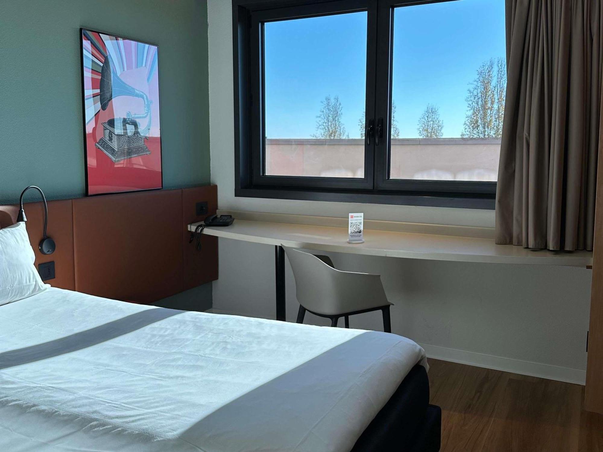 Ibis Roma Fiera — Foto’s 2